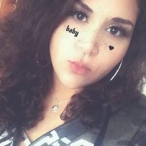 Meet your Posher, Adele